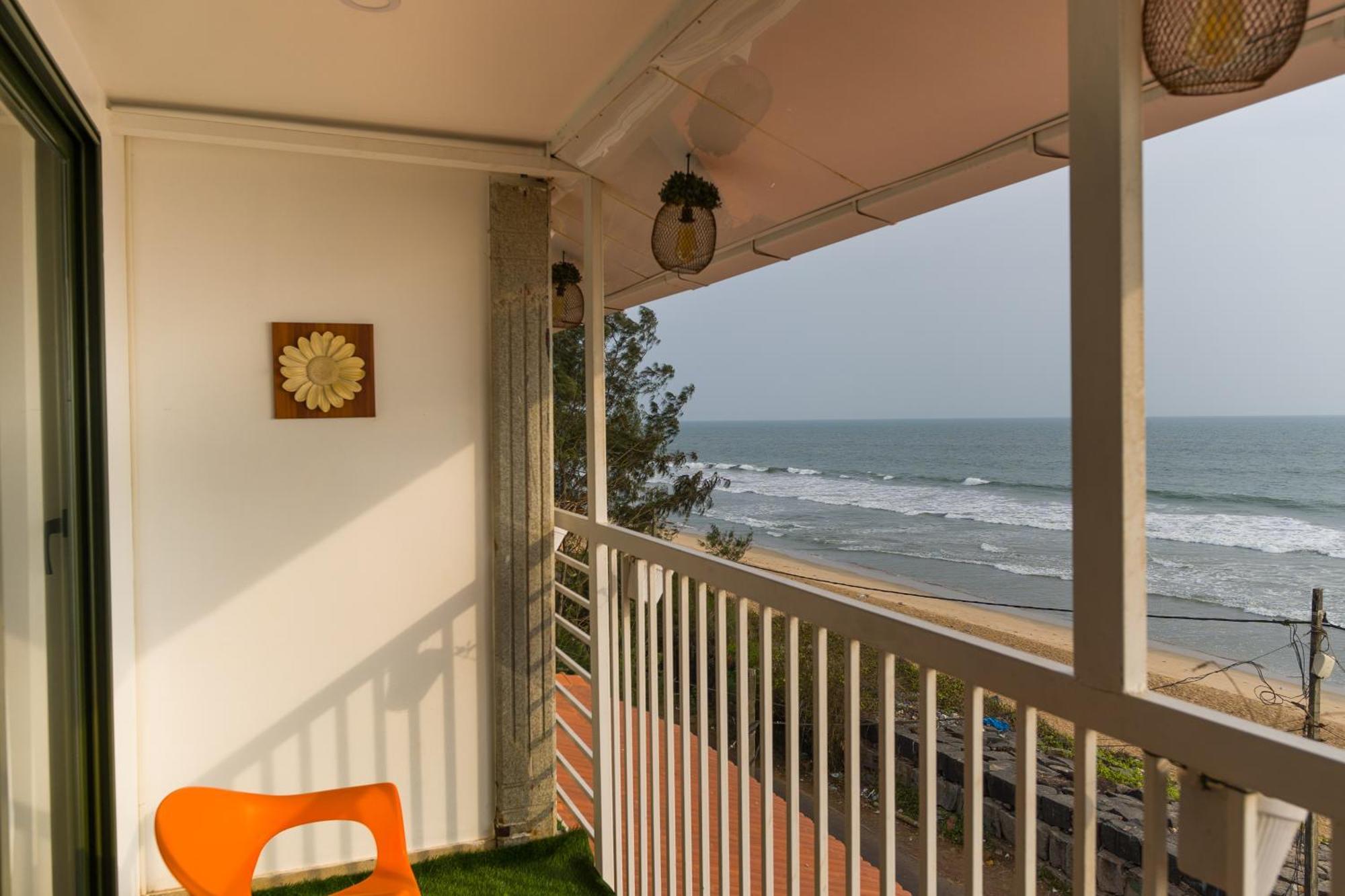 Sunfun House *